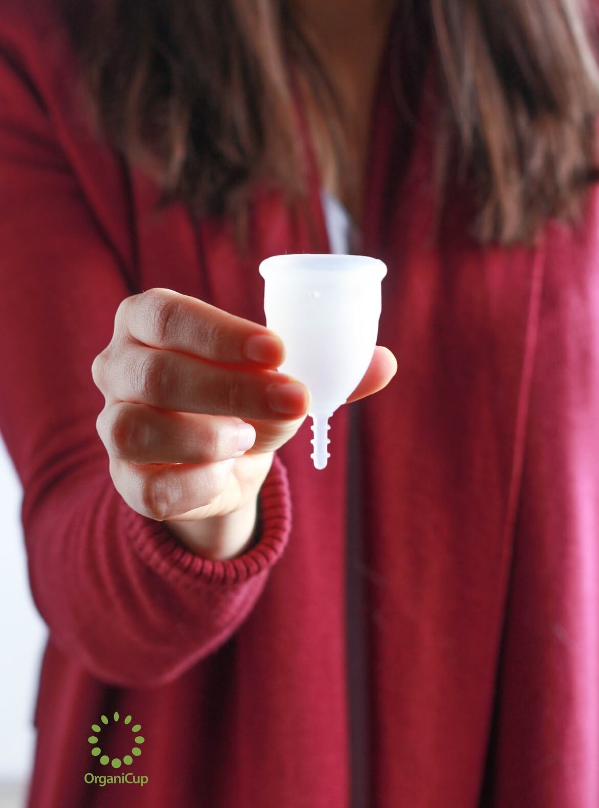 O copo menstrual (o que é e como usar)